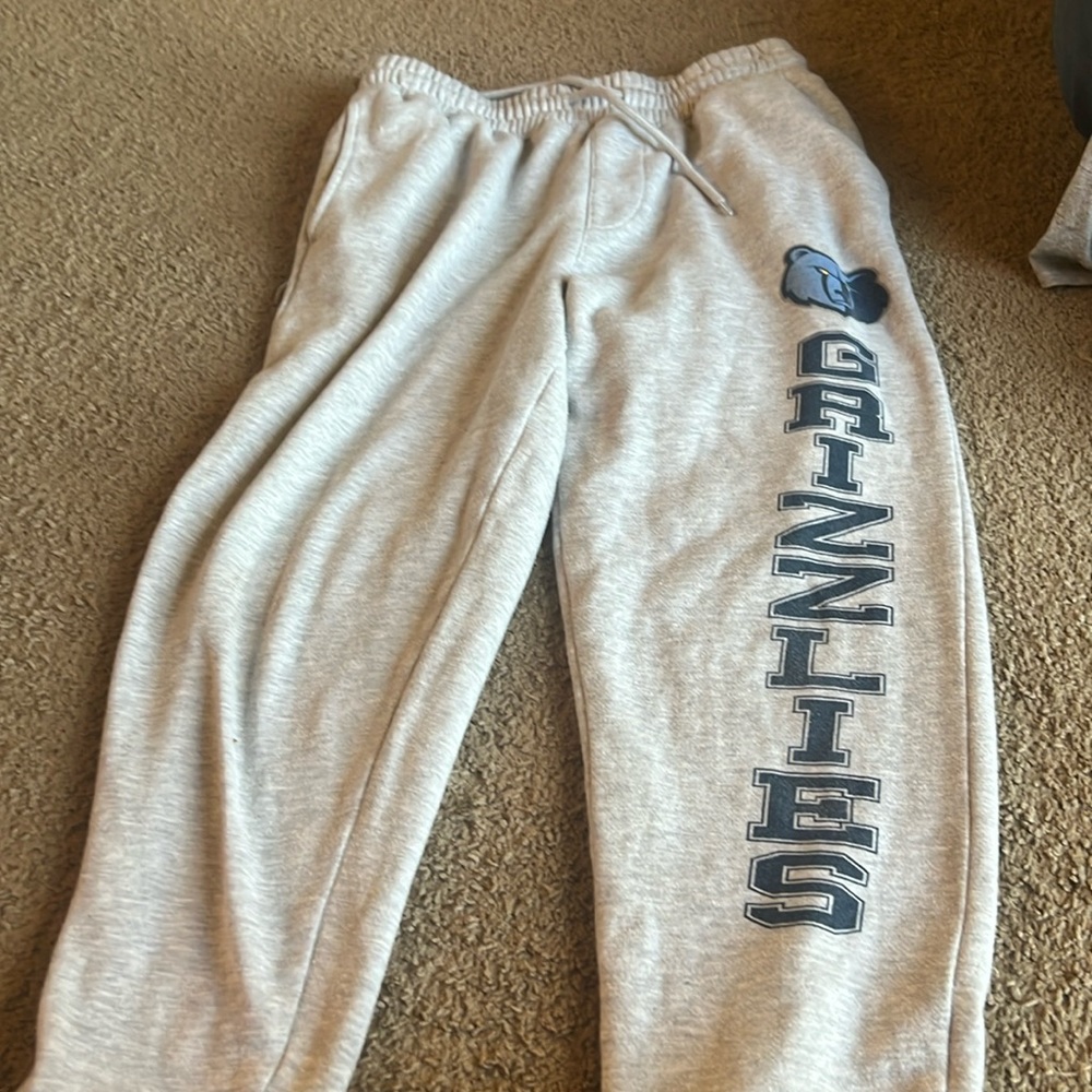 Grizzlies grey sweatpants